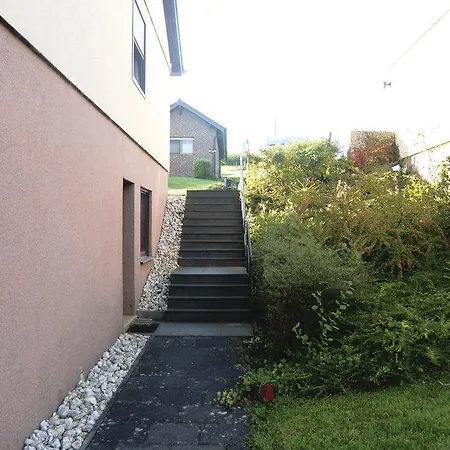 Xii *